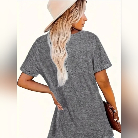 BE KIND.  GRAPHIC TSHIRT TEE. SIZES AVAILABLE - Picture 6 of 6